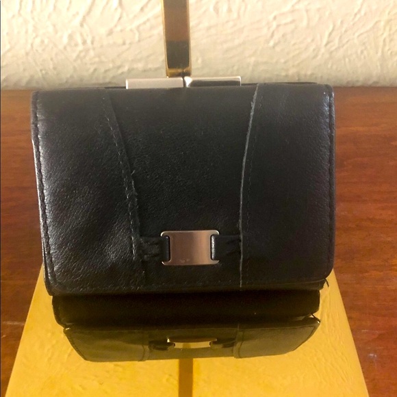 Wilsons Leather Black Wallet with Silver Accent - Picture 1 of 5